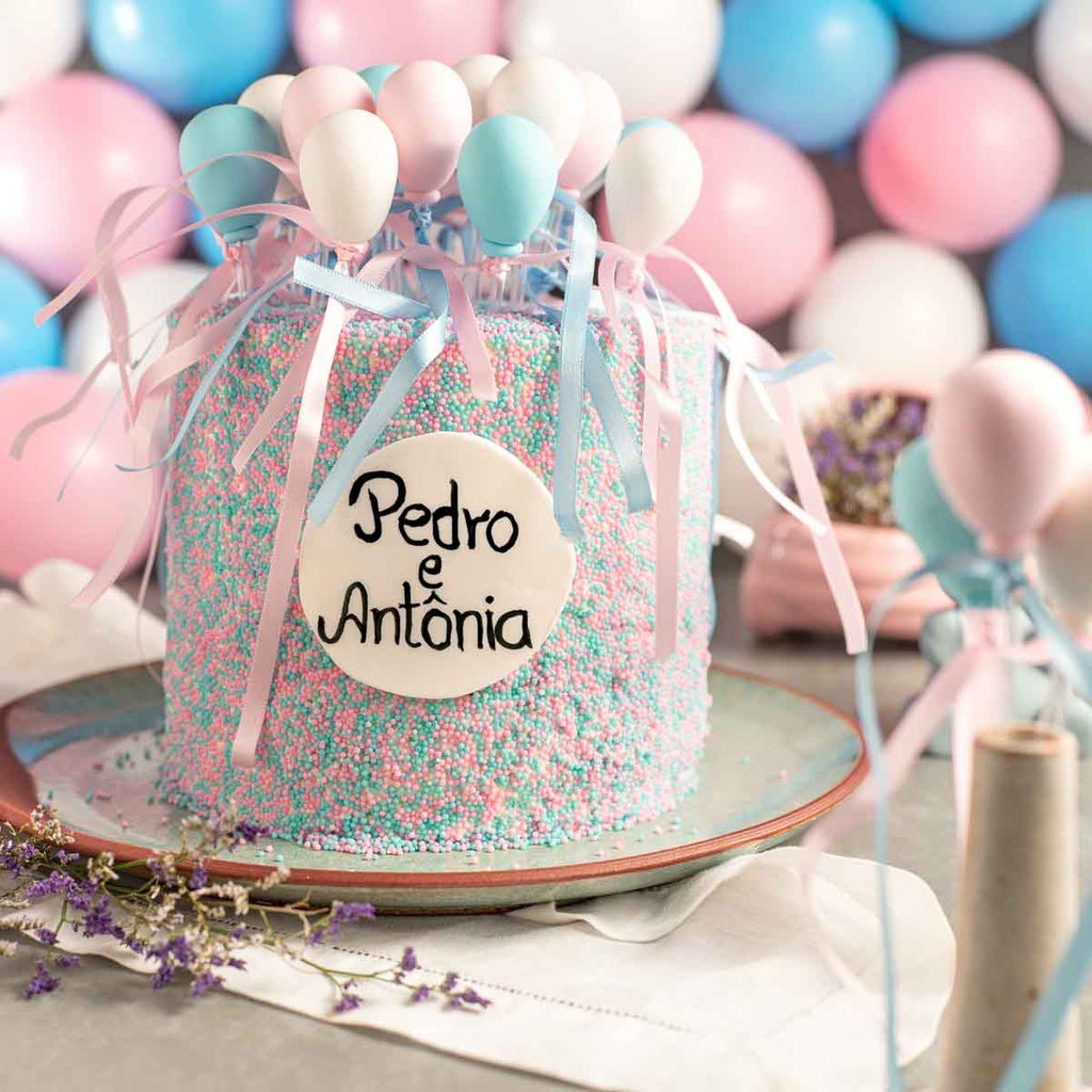 Torta Balloon Chá Revelação 