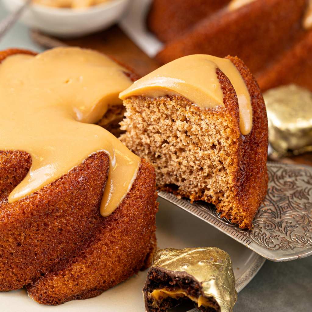 Bolo de pão de mel e doce de leite