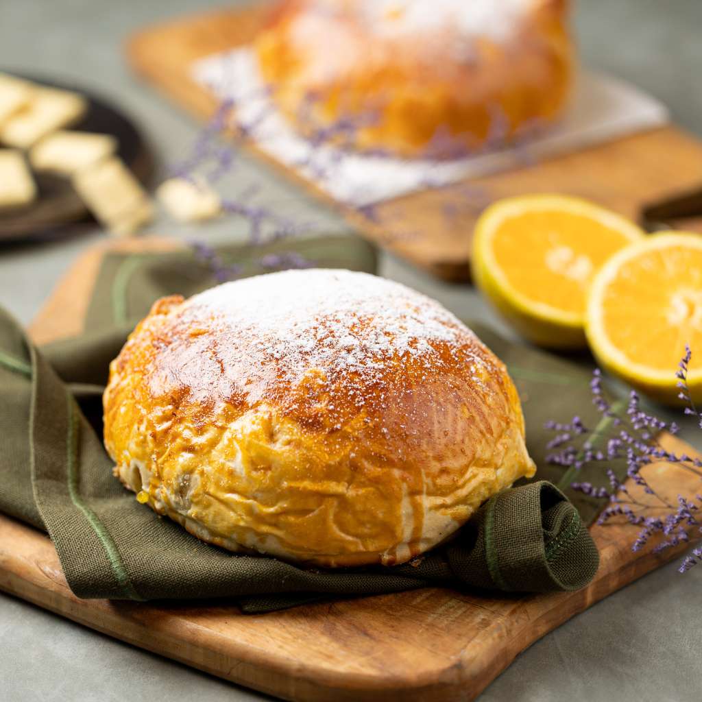 Folar de Laranja com Chocolate Branco