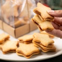 Biscoito Amanteigado Estrela Recheado De Caramelo