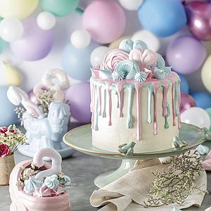 Torta Drip Cake