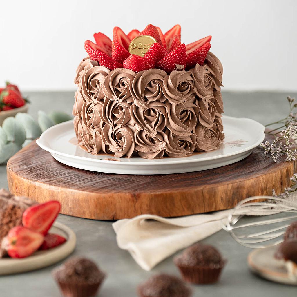 Torta de Brigadeiro com Morango
