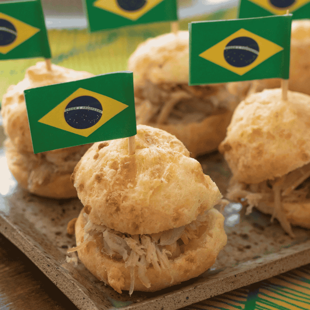 Pão de Queijo com Pernil - BRASIL