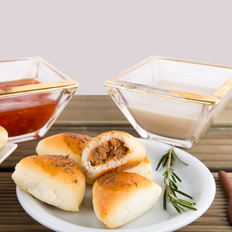 Mini Esfirra de Carne