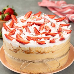 [116152] Torta de morango ao merengue