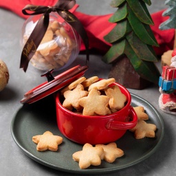 Biscoitos Amanteigados em Bola de Natal